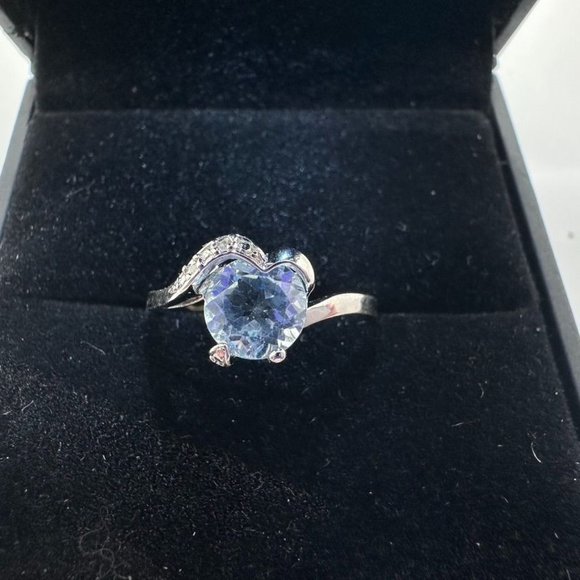 Beautiful Heart Shape Natural Blue Topaz and Diamond Ring Size 8.25 - Picture 9 of 15